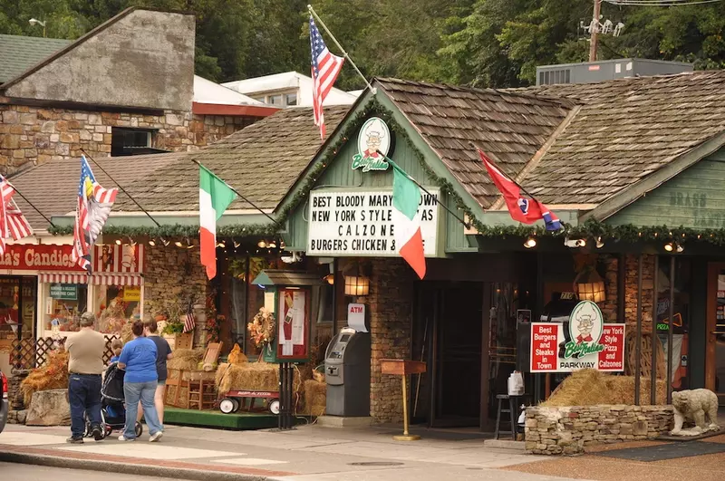 best italian restaurant in gatlinburg tennessee