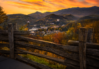 Gatlinburg scenic overloop at sunset during fall