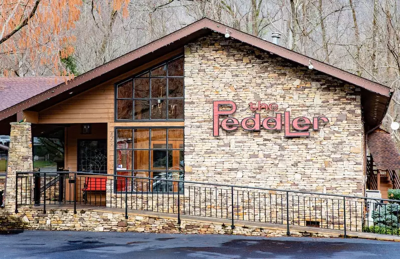 the peddler in gatlinburg