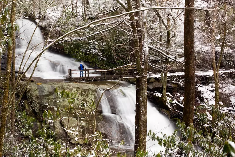 laurel falls in winter