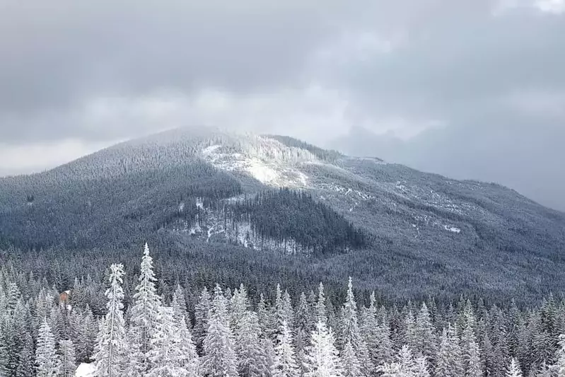 Snow covered mountains in Gatlinburg TN