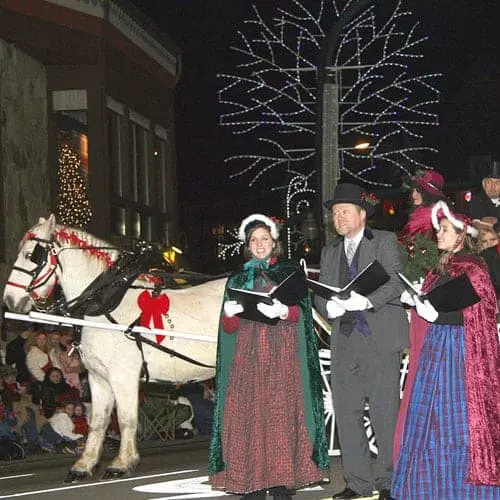 Christmas carolers in Gatlinburg Fantasy of Lights Parade