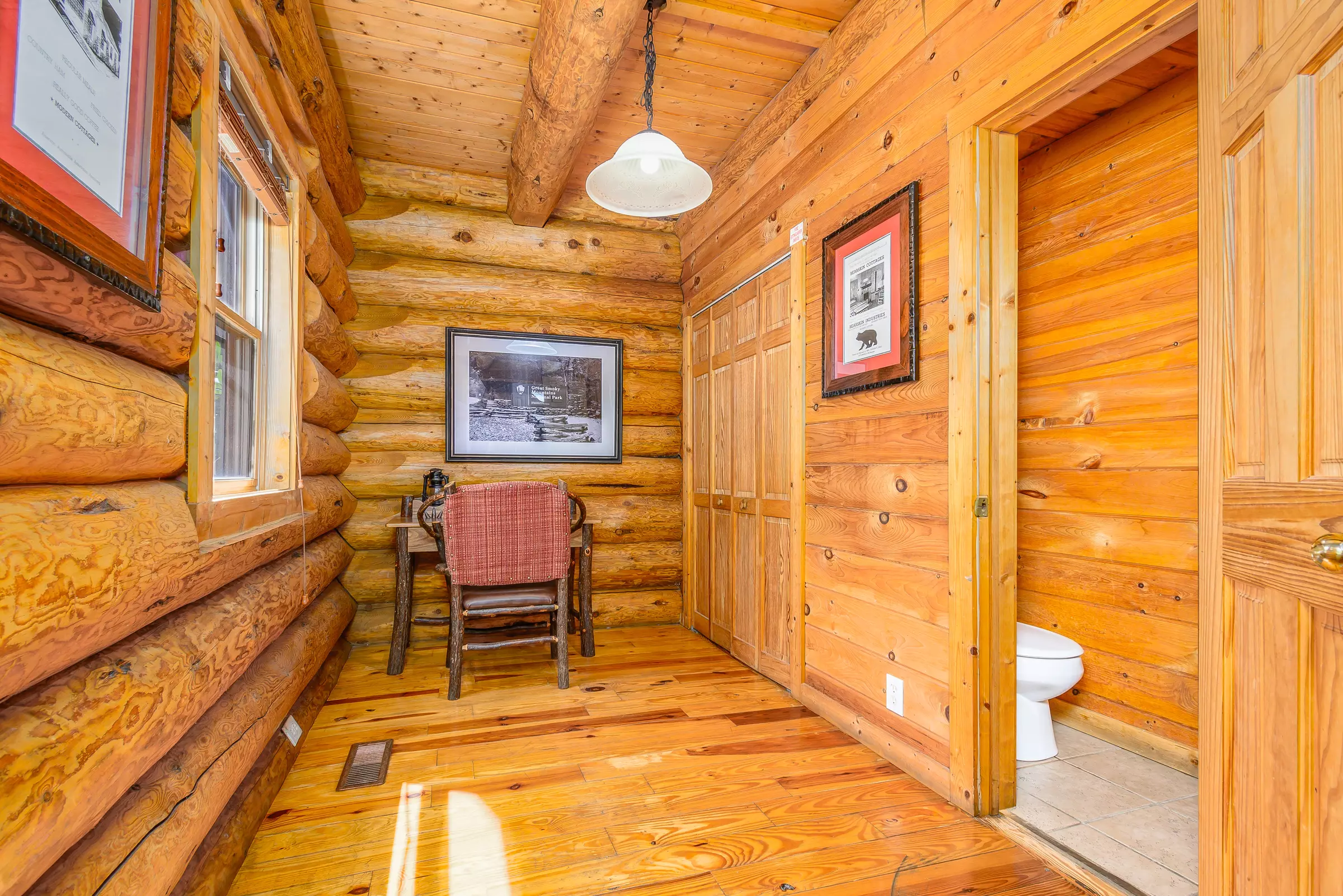 Parkside Cabin Rentals - skt38aa