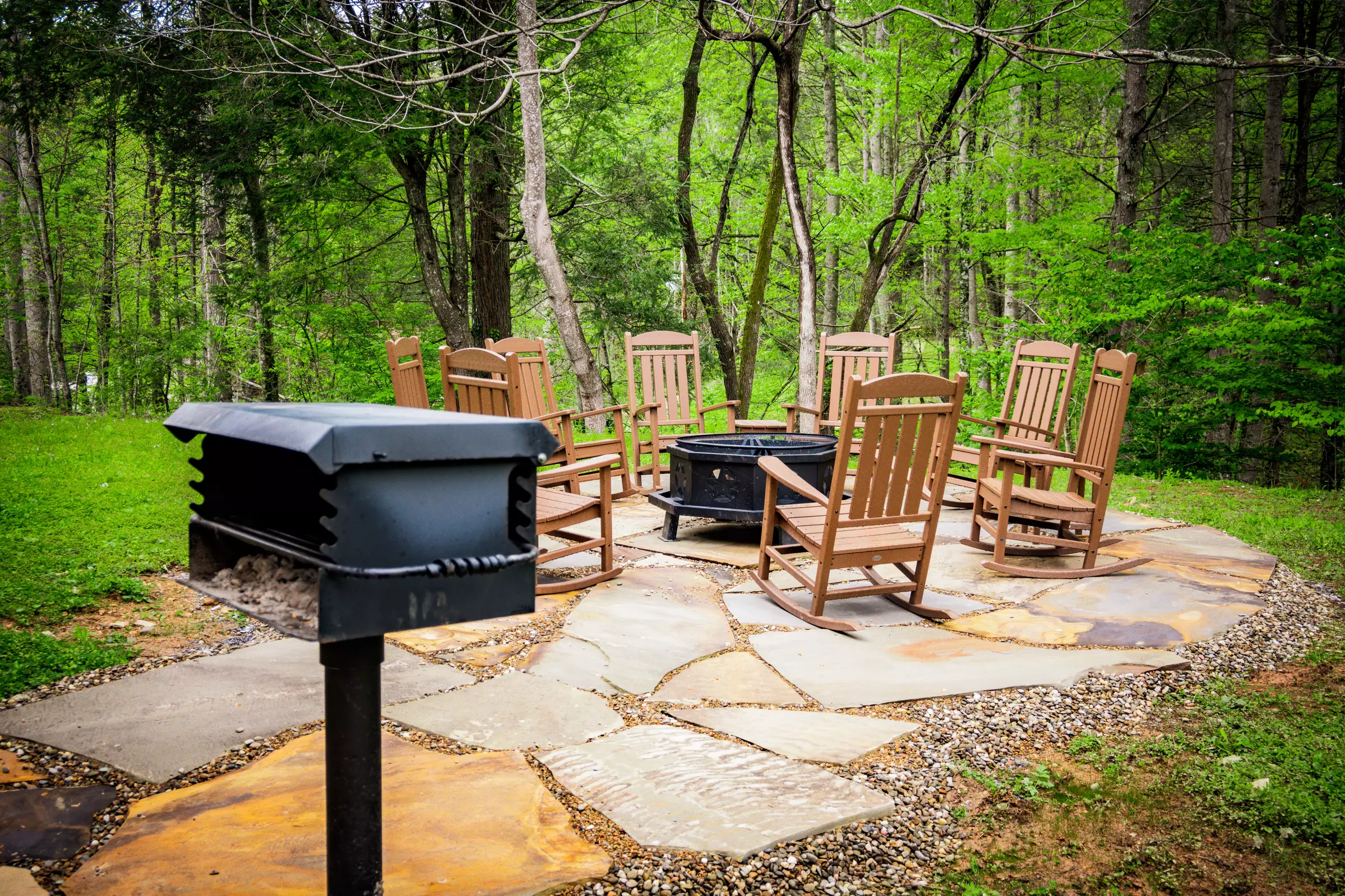 Leconte View 2 Bedroom Cabin At Parkside Cabin Rentals