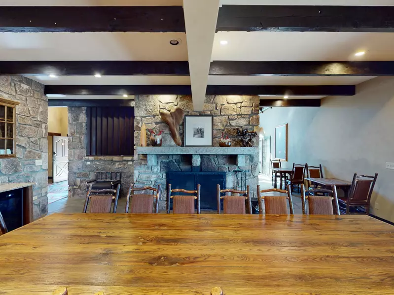 Roosevelt Lodge