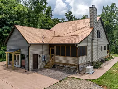 Craftsmans Cottage
