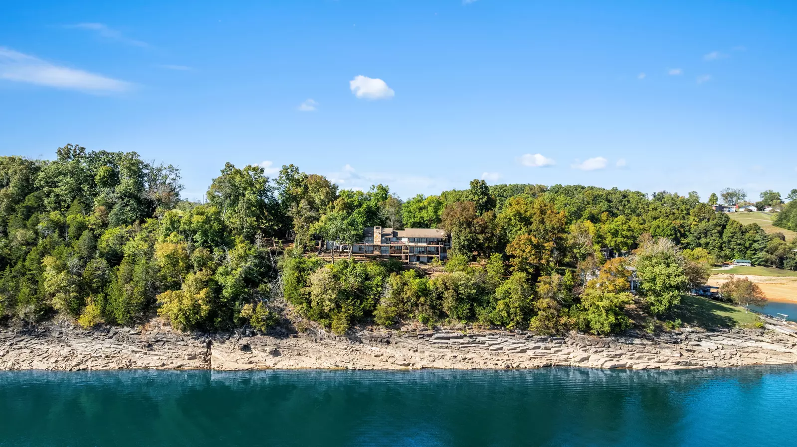 Hatties Lake Retreat