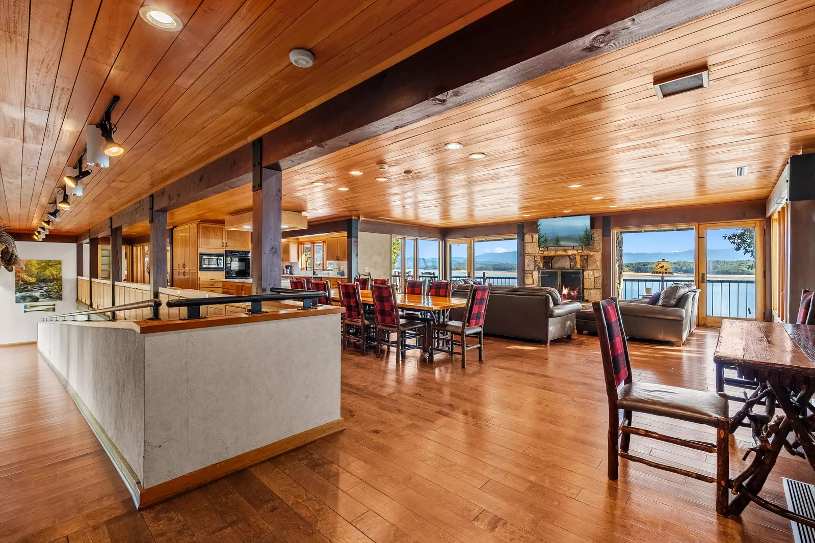 Hatties Lake Retreat