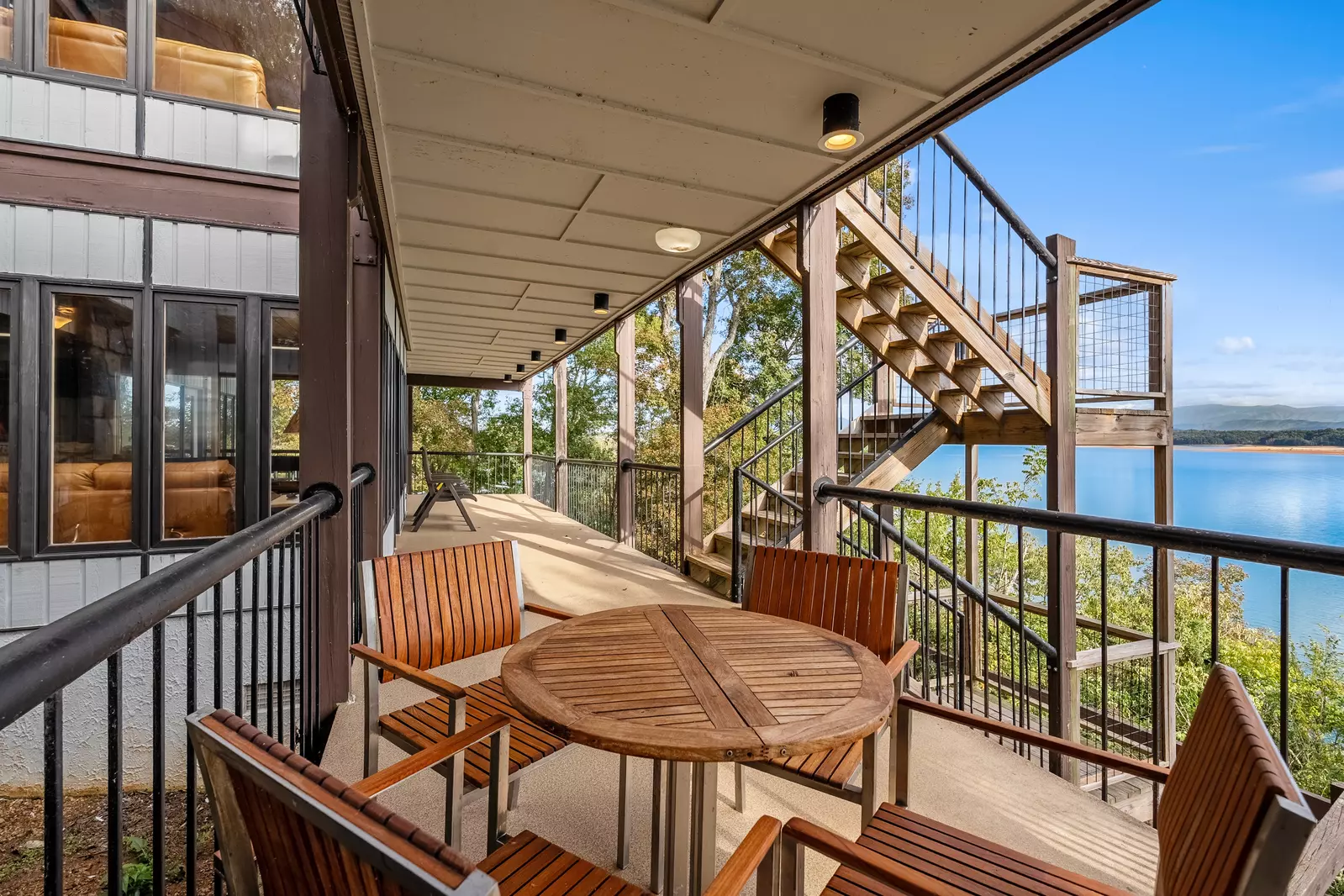 Hatties Lake Retreat