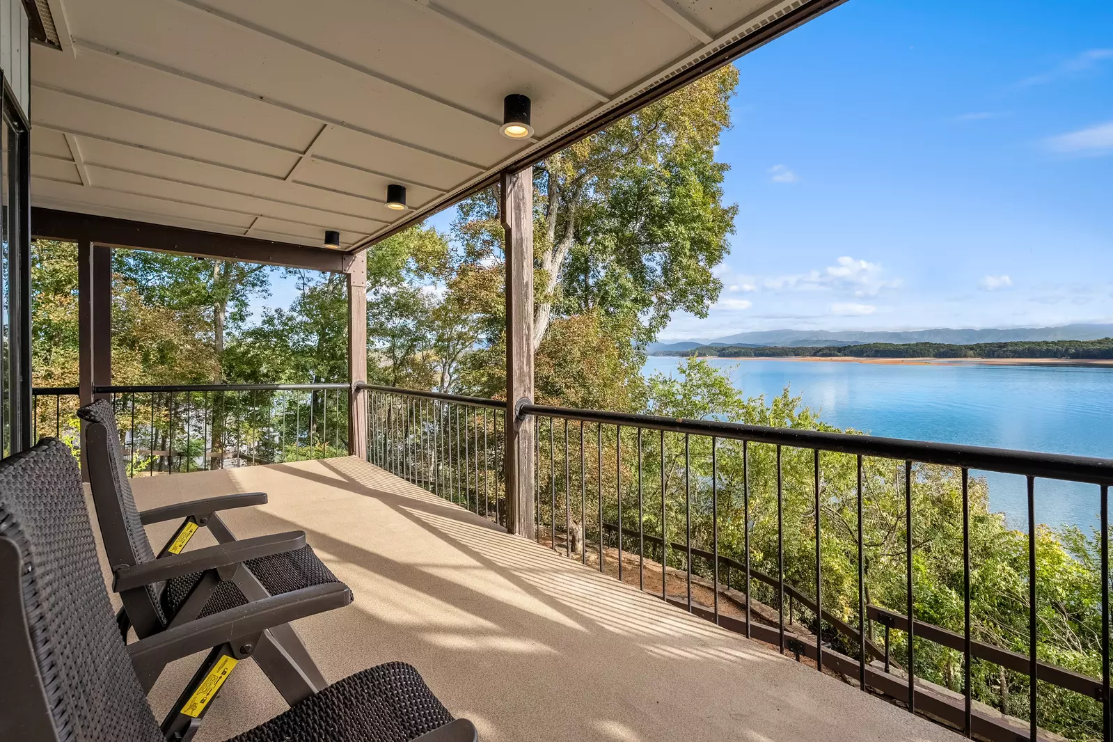 Hatties Lake Retreat