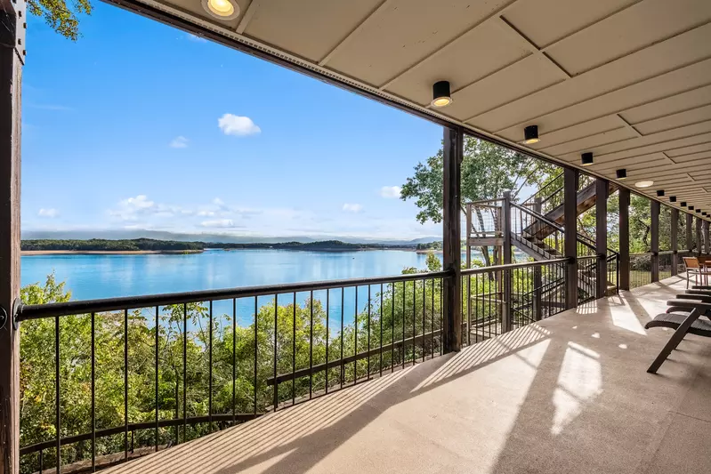 Hatties Lake Retreat