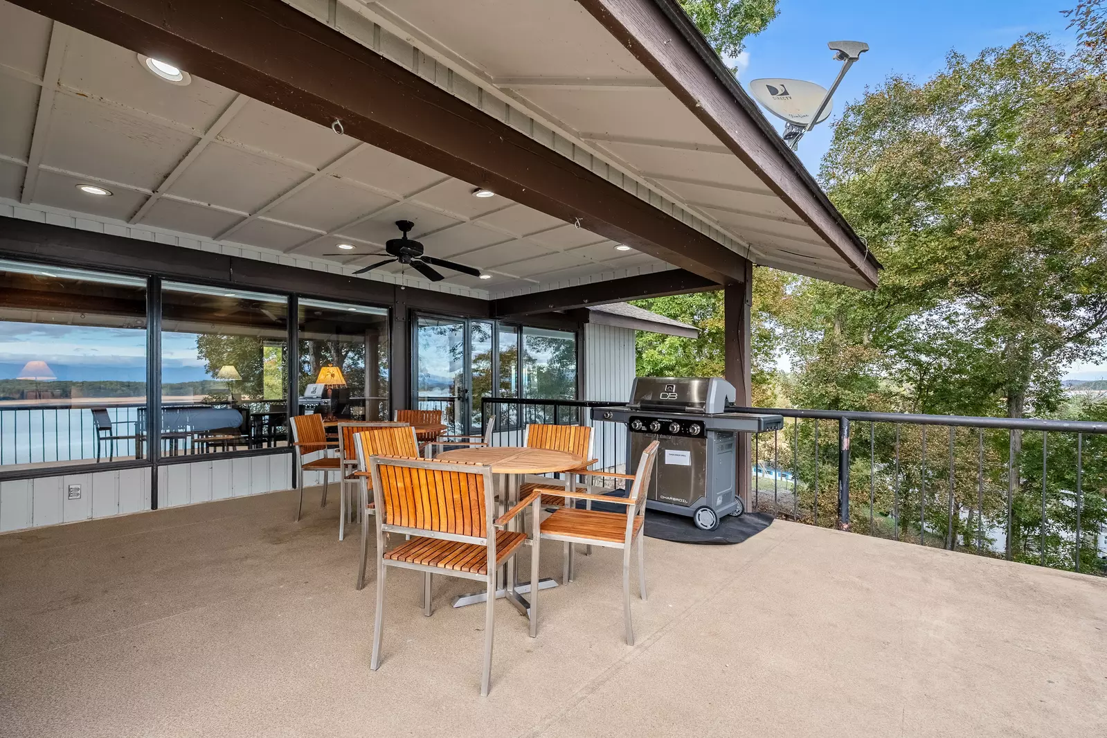 Hatties Lake Retreat