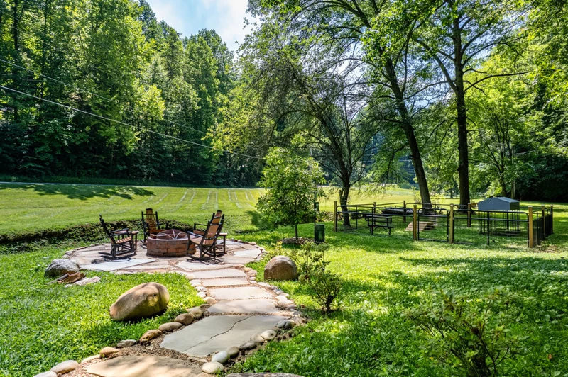 Grassy Cove