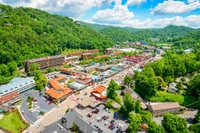 learn all about downtown Gatlinburg parking
