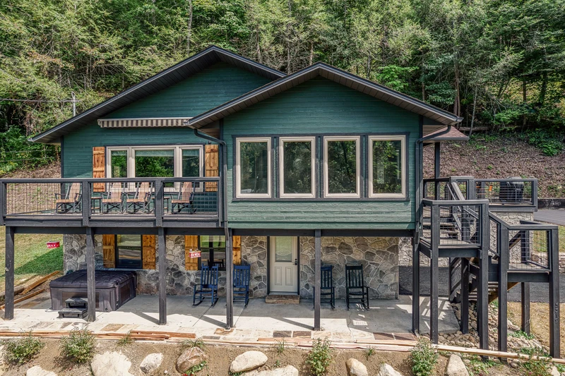 Greenbrier Basecamp