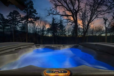 roosevelt lodge is one of our Gatlinburg cabins with hot tubs and mountain views