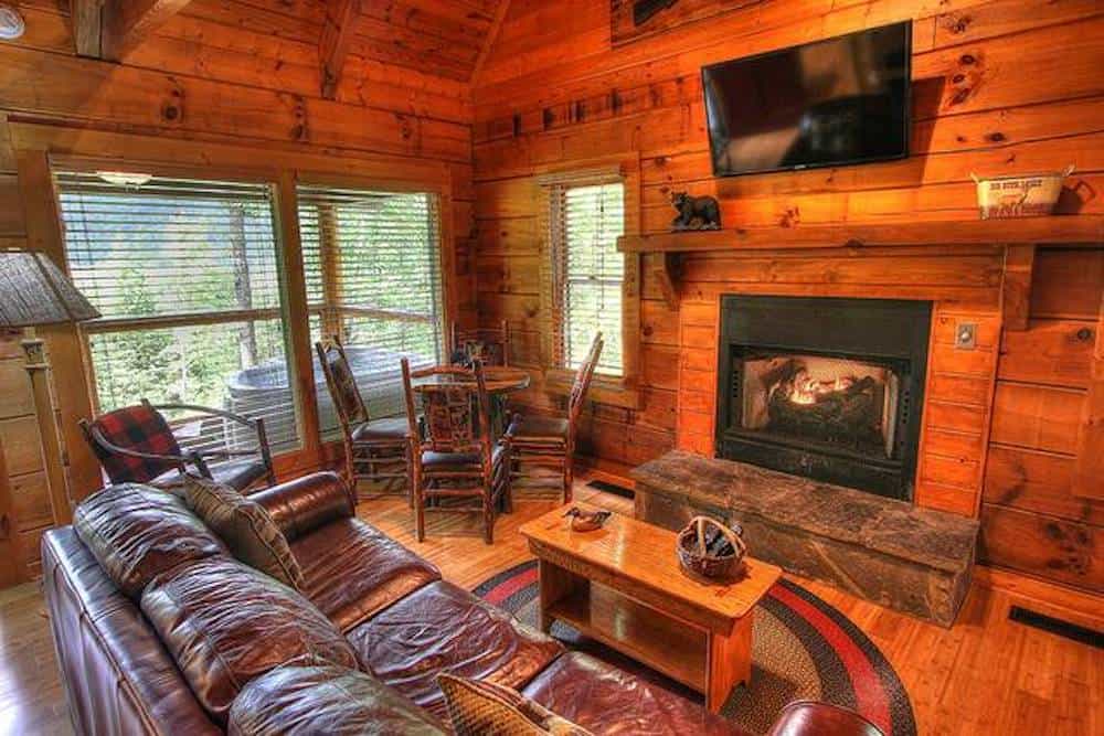 living room with fireplace in Gatlinburg cabin