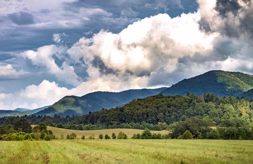 A Weekend Guide to Visiting the Great Smoky Mountains National Park